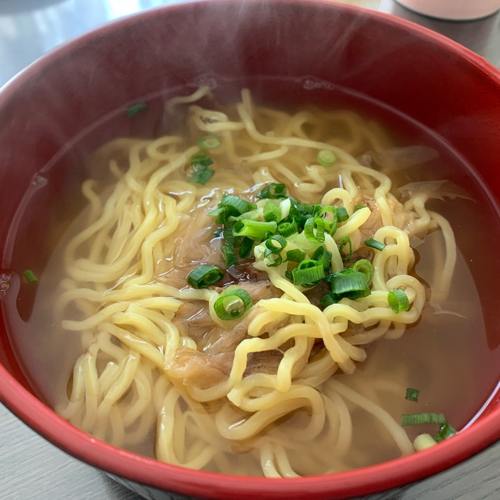 前日のしゃぶしゃぶの残り汁で!あっさりラーメン!